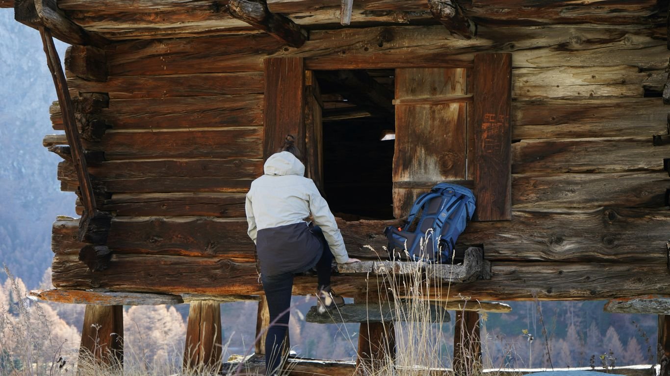 20 Winter Chores Every Homesteader Should Do