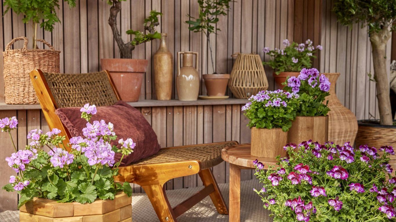 Outdoor Design Tips to Capture the Homestead Aesthetic